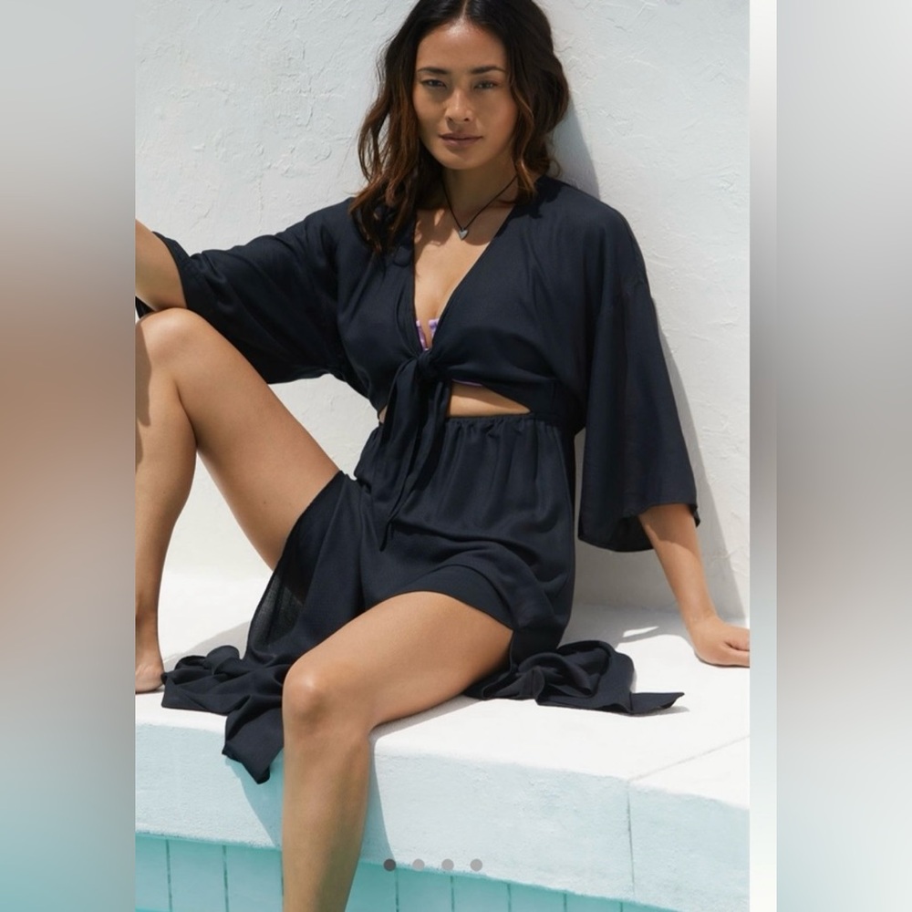 Anthropologie tire front cover up dress, black size Medium